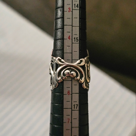 14k gold & 925 sterling spider web ring - Picture 10 of 10